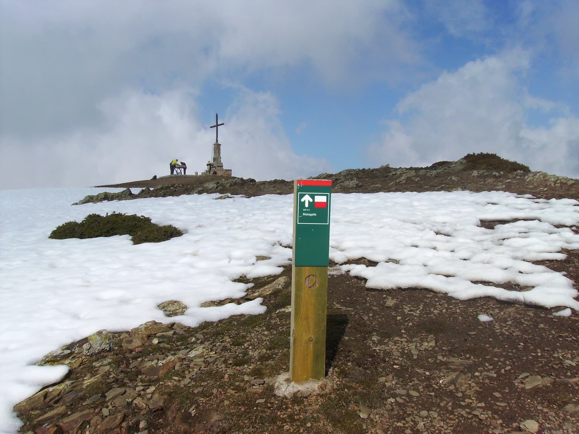Pallares1 - Cim del Matagalls, al massis del Montseny