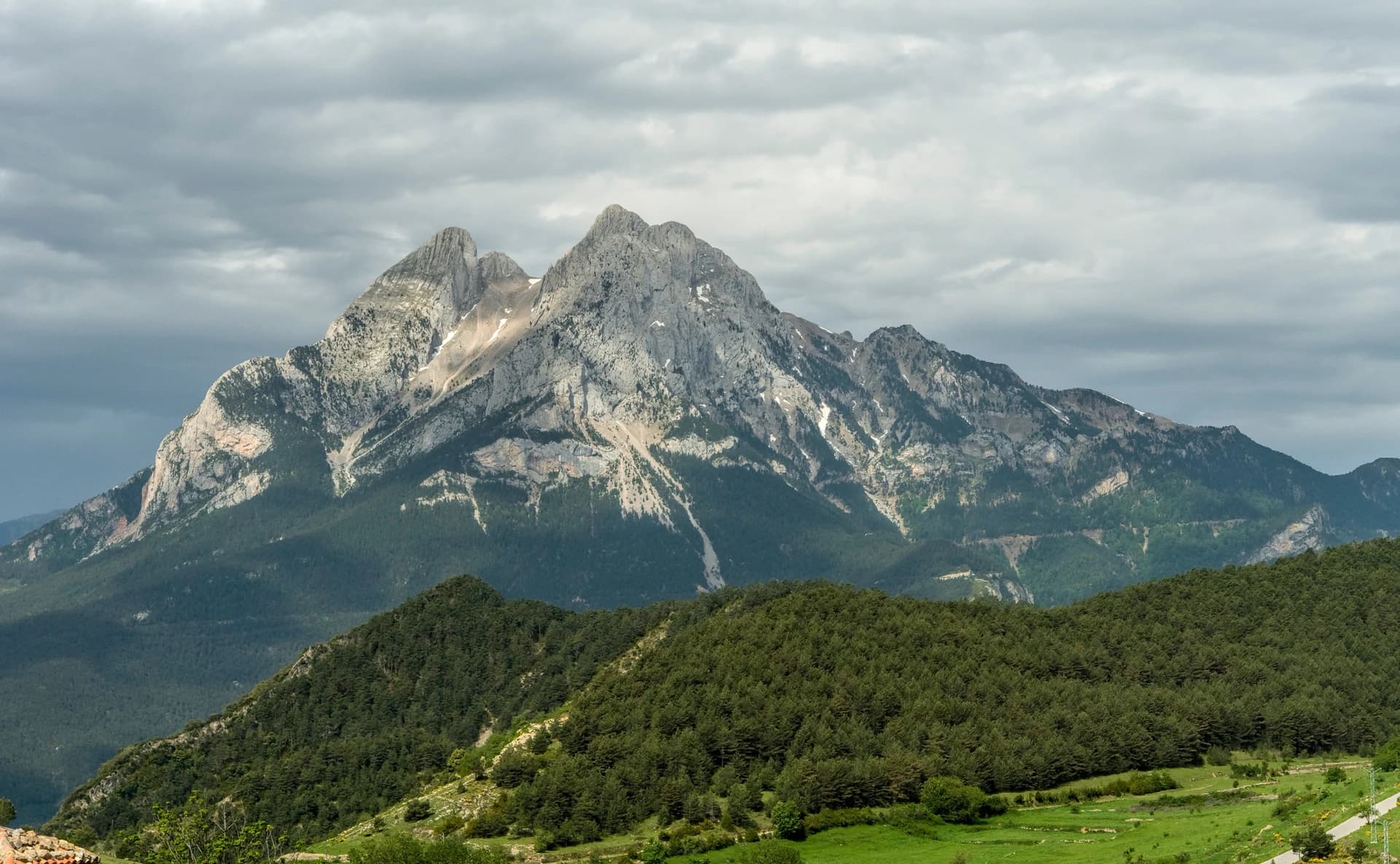 Mikipons - This is a a photo of a geologic site or geotope in Catalonia, Spain, with id: