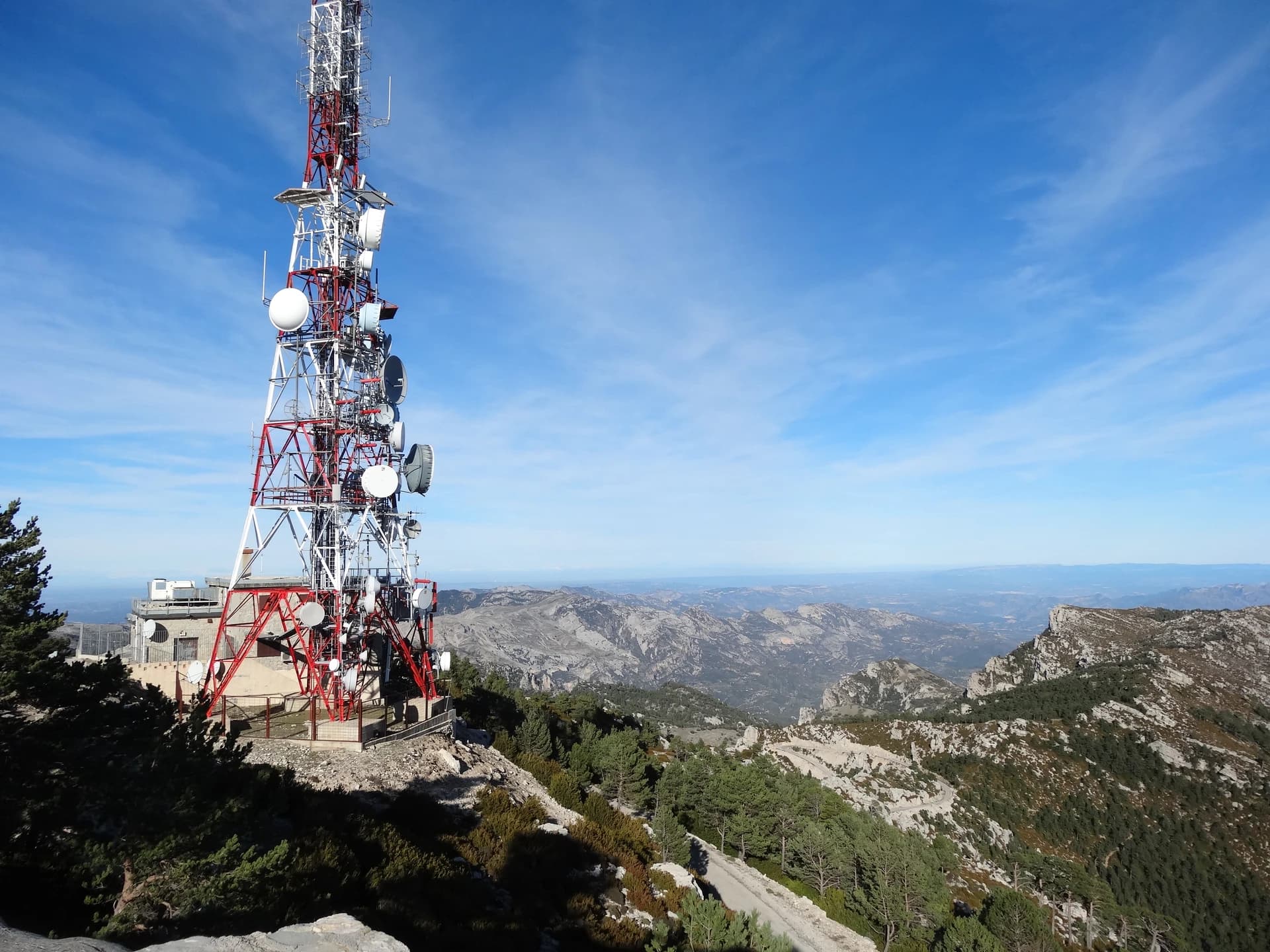 EliziR - Vistes al NE des del mirador del Caro, Els Ports (desembre 2012)