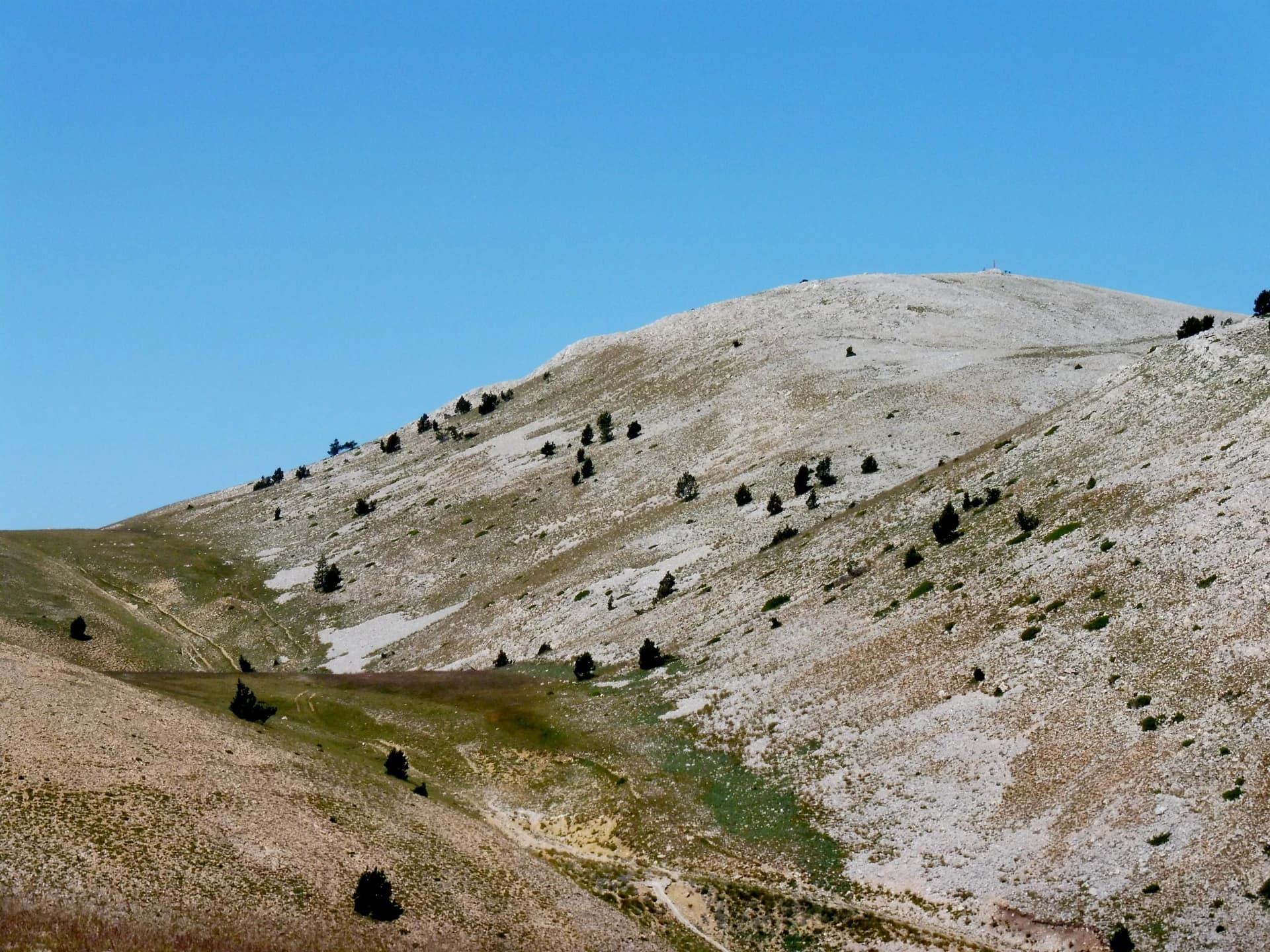 Isidre blanc - This is a a photo of an emblematic summit in Catalonia, Spain, with id: